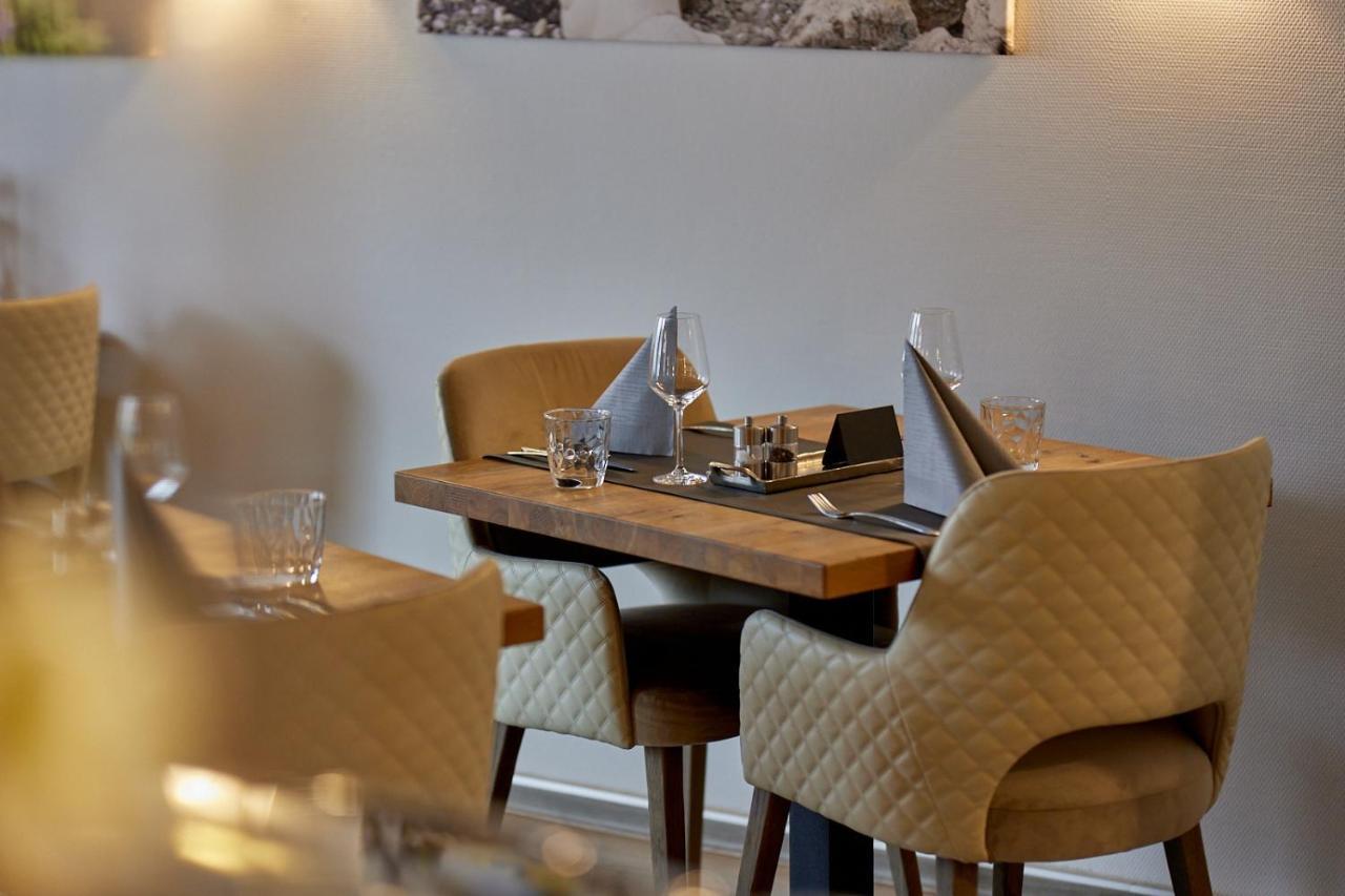 Moselhotel Weinhaus Simon 'Sauna'Restaurant'Eladesaeule Винтрих Экстерьер фото